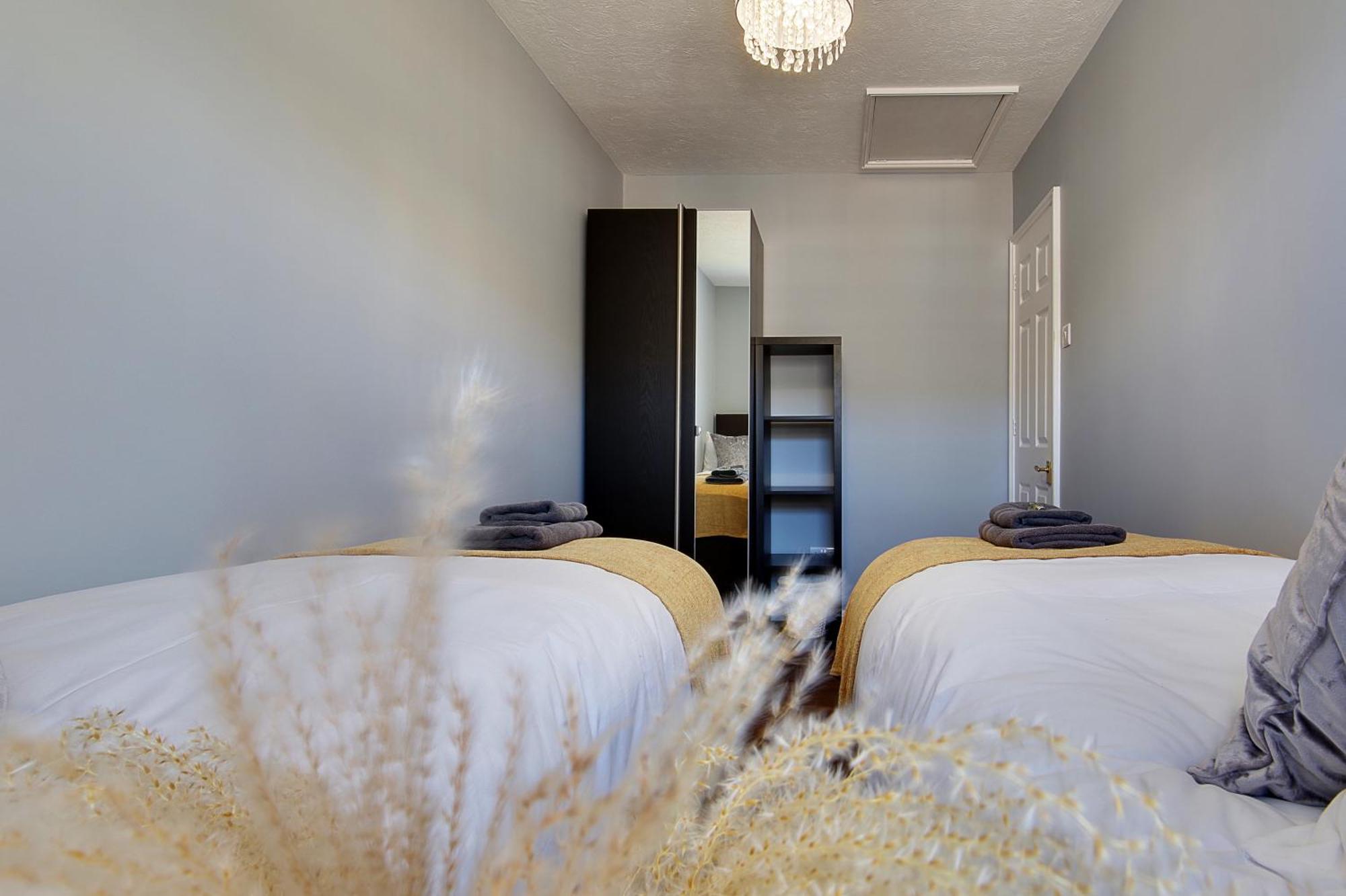 Willa 14 Oxford Mews - 5 Star Living For Up To 10 People Southampton Zewnętrze zdjęcie