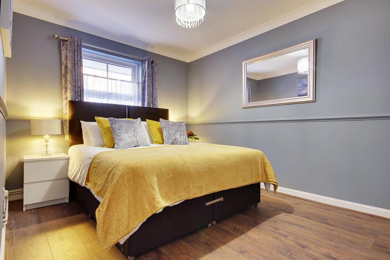 Willa 14 Oxford Mews - 5 Star Living For Up To 10 People Southampton Zewnętrze zdjęcie